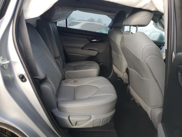 5TDHZRBH3MS148002 - 2021 TOYOTA HIGHLANDER XLE 银色 照片 11