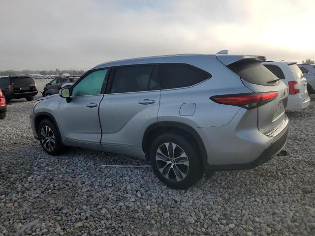 5TDHZRBH3MS148002 - 2021 TOYOTA HIGHLANDER XLE 银色 照片 2