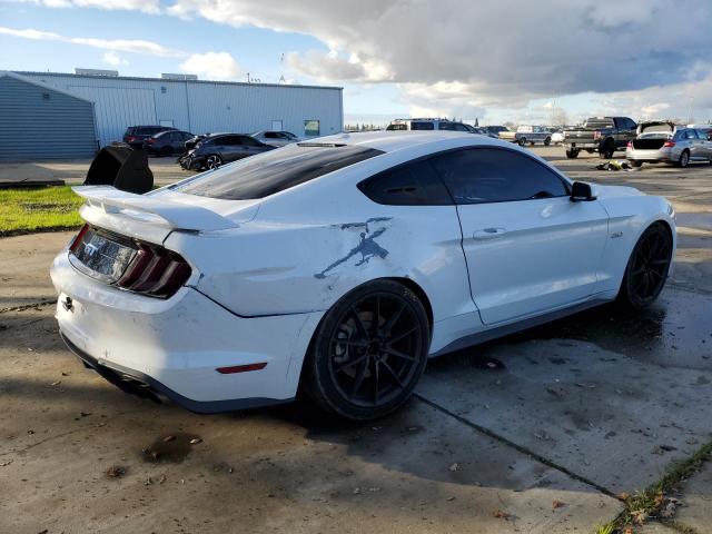 1FA6P8CF4K5106399 - 2019 FORD MUSTANG GT WHITE photo 3