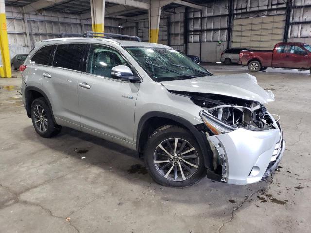 5TDJGRFH0HS023059 - 2017 TOYOTA HIGHLANDER HYBRID SILVER photo 4