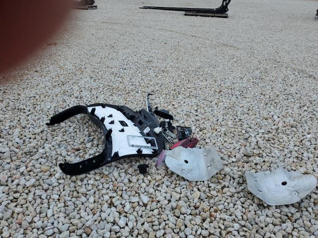 5GAERBKW1JJ266052 - 2018 BUICK ENCLAVE ESSENCE ვერცხლისფერი ფოტო 13