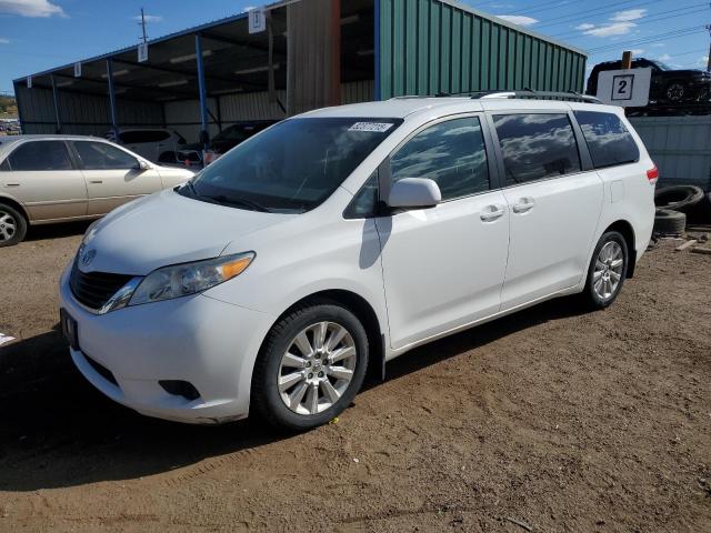2013 TOYOTA SIENNA LE, 