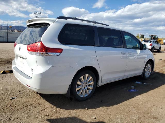 5TDJK3DC7DS066388 - 2013 TOYOTA SIENNA LE Ақ фото 3