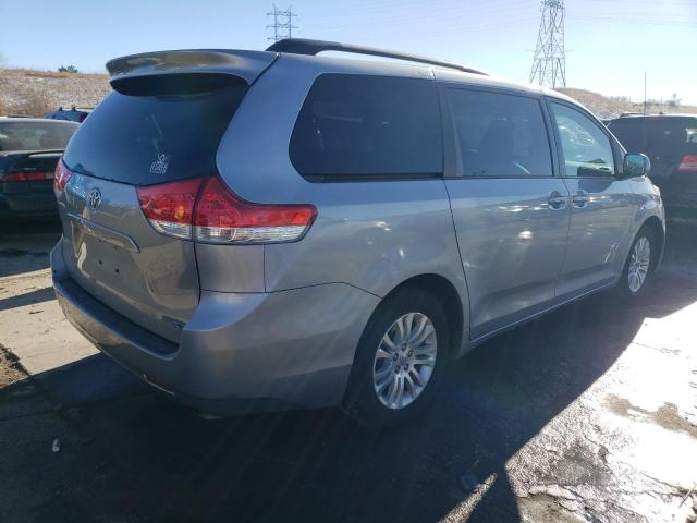 5TDYK3DC8BS059834 - 2011 TOYOTA SIENNA XLE SILVER photo 3