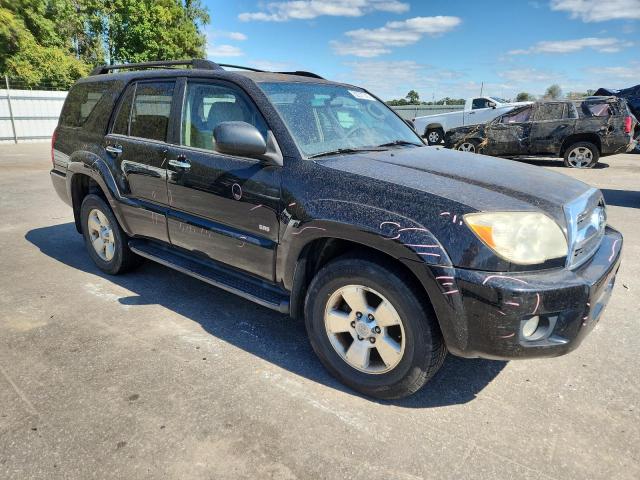 JTEZU14R968061587 - 2006 TOYOTA 4RUNNER SR5 შავი ფოტო 4
