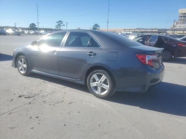 4T1BF1FKXCU113419 - 2012 TOYOTA CAMRY BASE GRAY photo 2