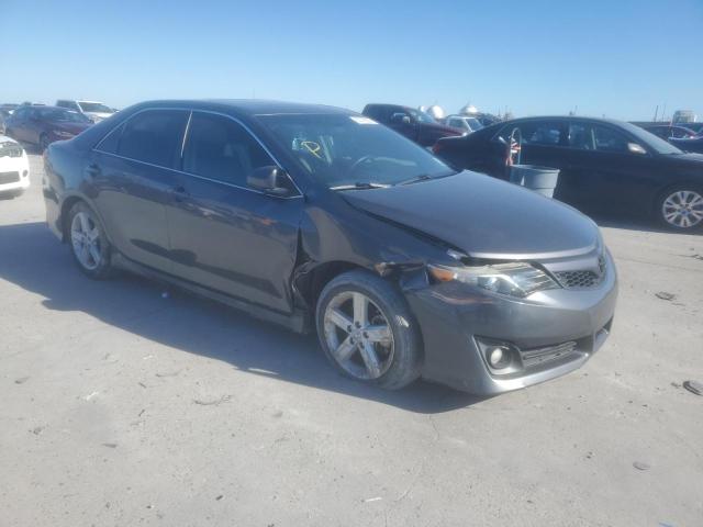 4T1BF1FKXCU113419 - 2012 TOYOTA CAMRY BASE GRAY photo 4