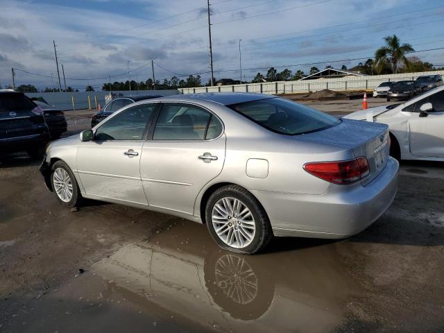 JTHBA30G455091321 - 2005 LEXUS ES 330 SILVER photo 2