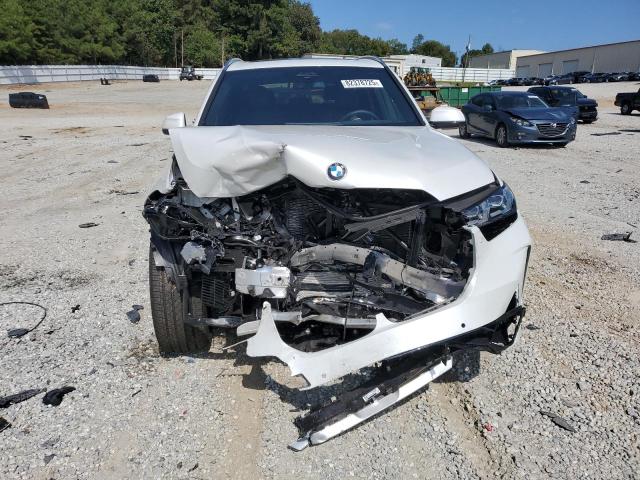 5UX23EU09R9W08369 - 2024 BMW X5 XDRIVE40I WHITE photo 5