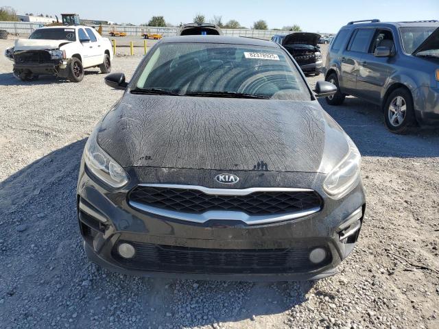 3KPF24AD6KE067516 - 2019 KIA FORTE FE Schwarz Foto 5