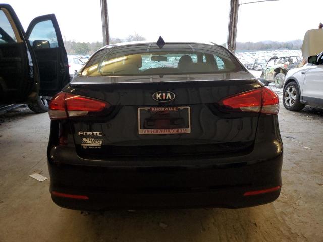 3KPFL4A7XJE234191 - 2018 KIA FORTE LX BLACK photo 6