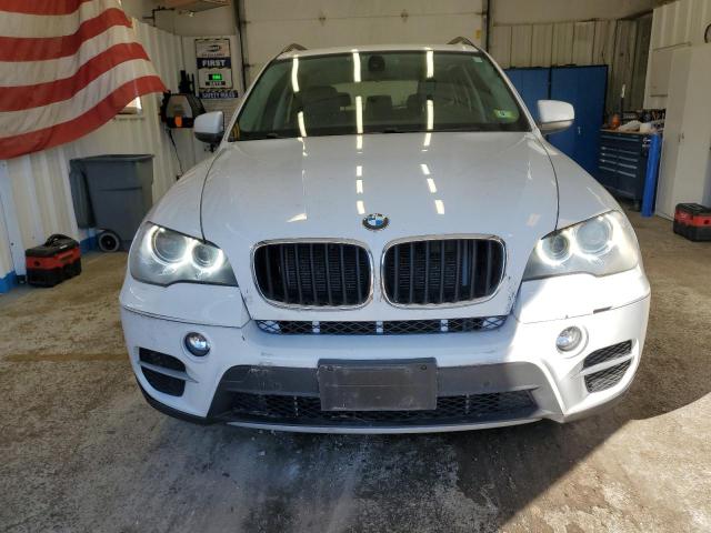 5UXZV4C58CL765434 - 2012 BMW X5 XDRIVE35I WHITE photo 5