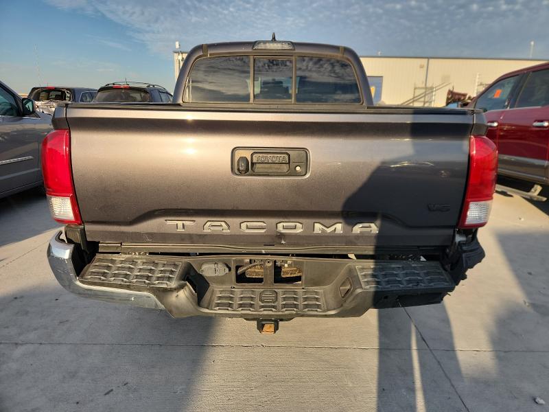 5TFAZ5CN1HX040766 - 2017 TOYOTA TACOMA DOUBLE CAB GRAY photo 6