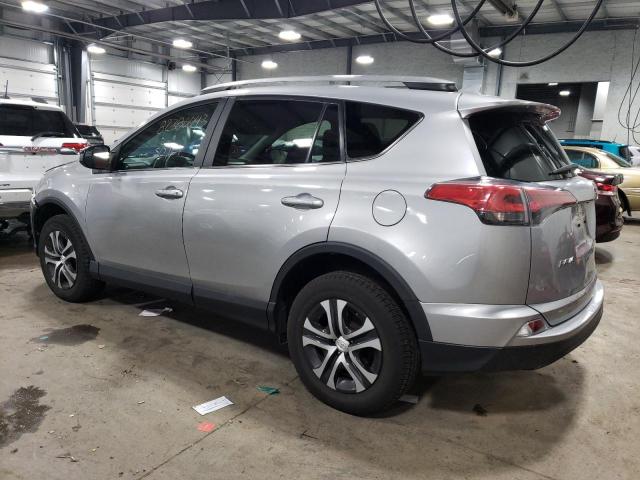 2T3BFREVXHW577402 - 2017 TOYOTA RAV4 LE SILVER photo 2