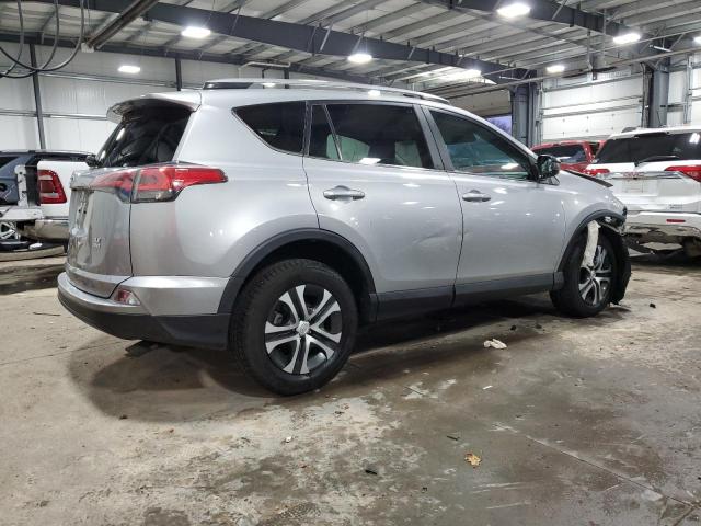 2T3BFREVXHW577402 - 2017 TOYOTA RAV4 LE SILVER photo 3