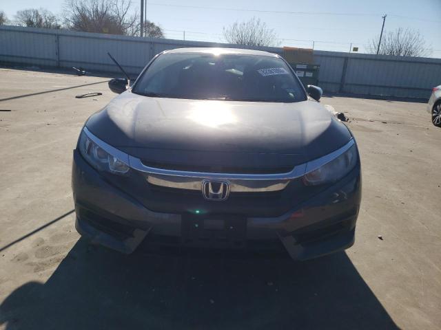 2HGFC2F59JH589161 - 2018 HONDA CIVIC LX GRAY photo 5