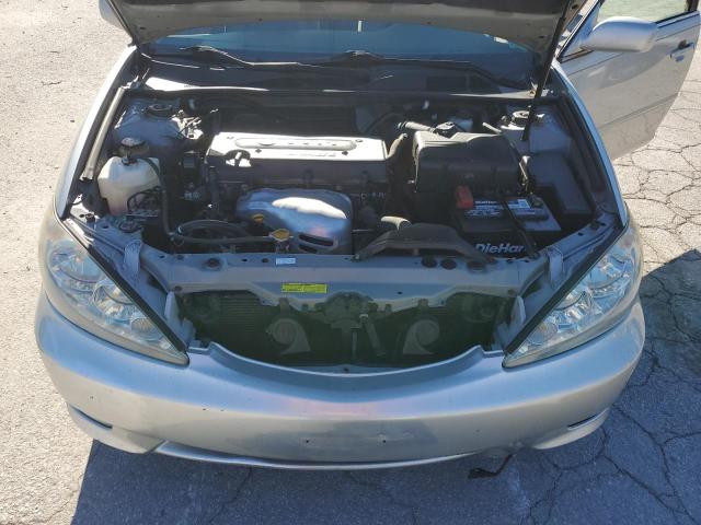 4T1BE32K55U961764 - 2005 TOYOTA CAMRY LE SILVER photo 11