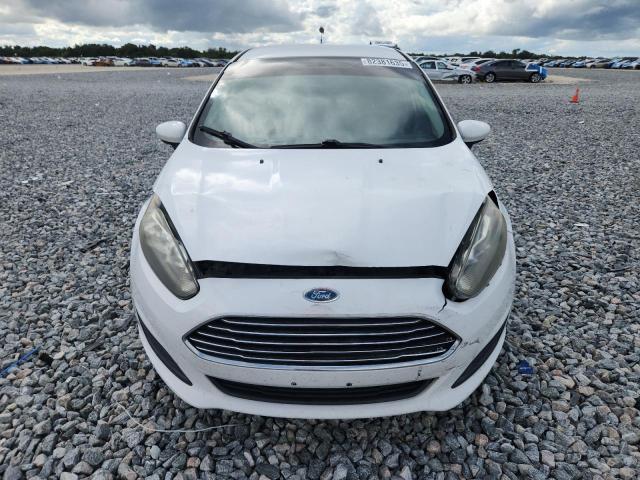 3FADP4TJ5JM132586 - 2018 FORD FIESTA S 白色 照片 5