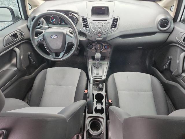 3FADP4TJ5JM132586 - 2018 FORD FIESTA S 白色 照片 8