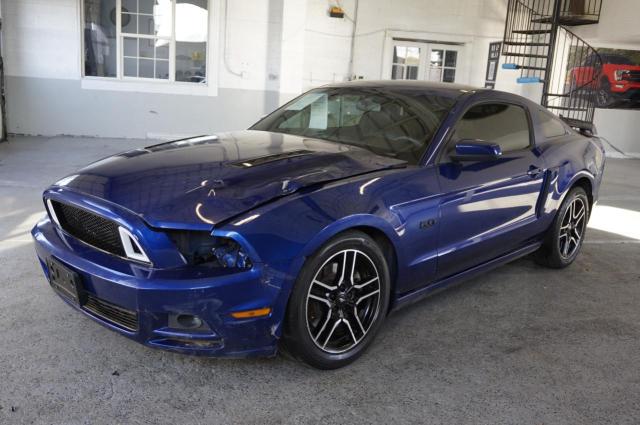 1ZVBP8CF8D5206854 - 2013 FORD MUSTANG GT BLUE photo 2