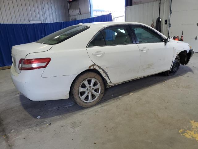 4T1BF3EK0BU618056 - 2011 TOYOTA CAMRY BASE Weiß Foto 3