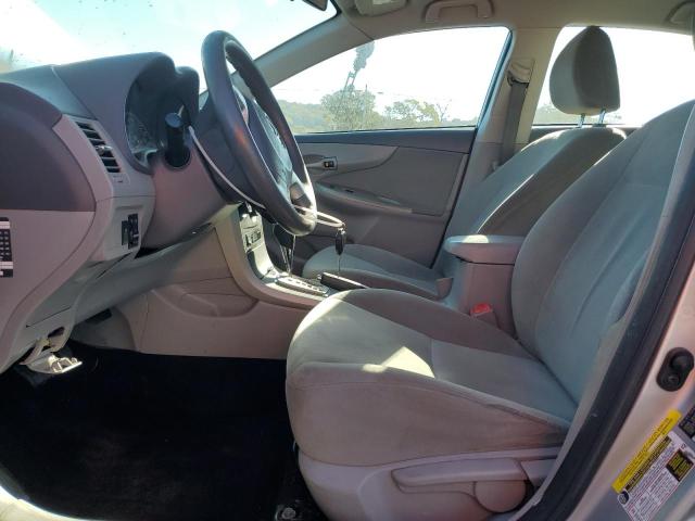 2T1BU4EE6AC413671 - 2010 TOYOTA COROLLA BASE Gümüş foto 7