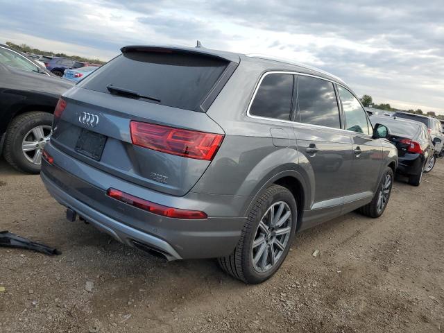 WA1VAAF79JD017901 - 2018 AUDI Q7 PRESTIGE Gris photo 3