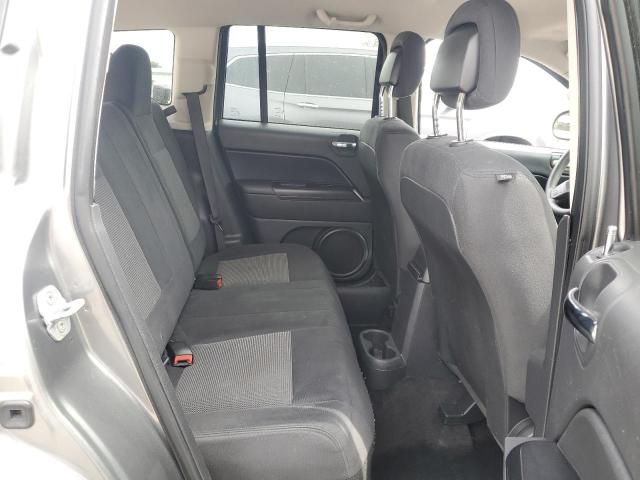 1C4NJCBB9CD725306 - 2012 JEEP COMPASS SPORT GRAY photo 11