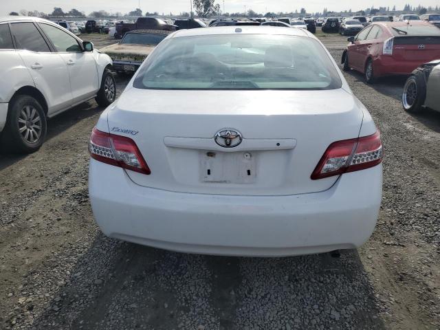 4T4BF3EK7BR088626 - 2011 TOYOTA CAMRY BASE WHITE photo 6