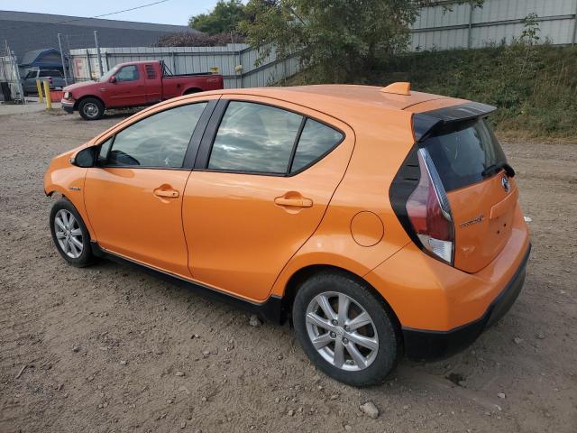 JTDKDTB39H1591490 - 2017 TOYOTA PRIUS C 橙色 照片 2