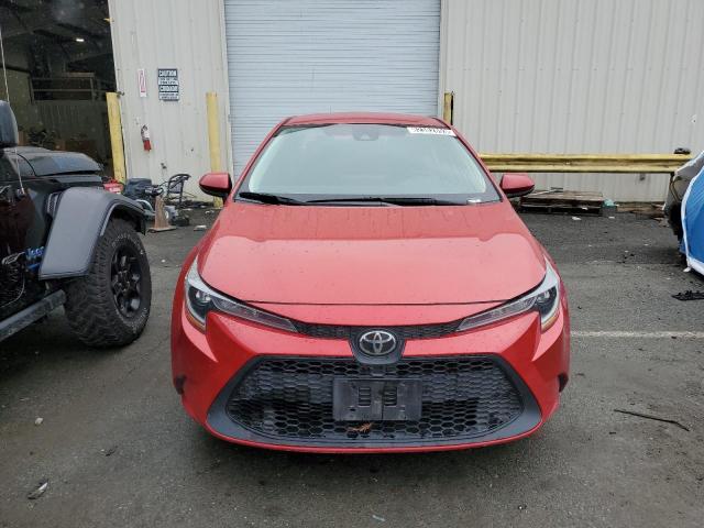 5YFEPMAE9MP254871 - 2021 TOYOTA COROLLA LE RED photo 5