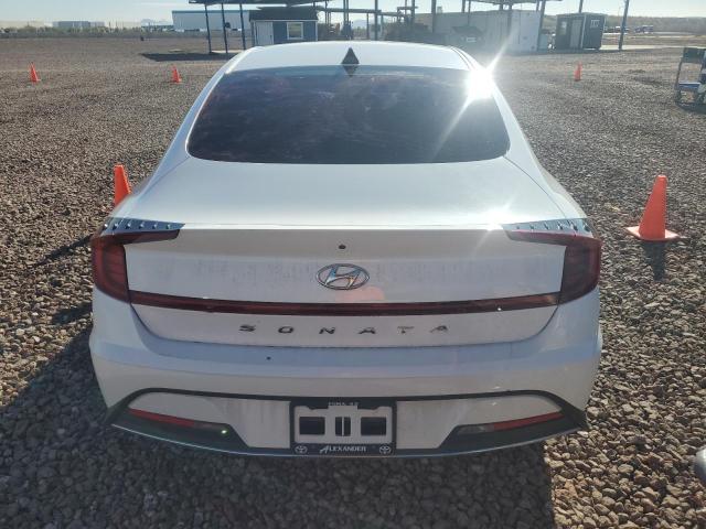 5NPEG4JA6LH047041 - 2020 HYUNDAI SONATA SE WHITE photo 6