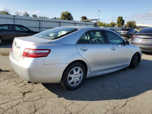 4T1BE46KX9U387930 - 2009 TOYOTA CAMRY BASE SILVER photo 3