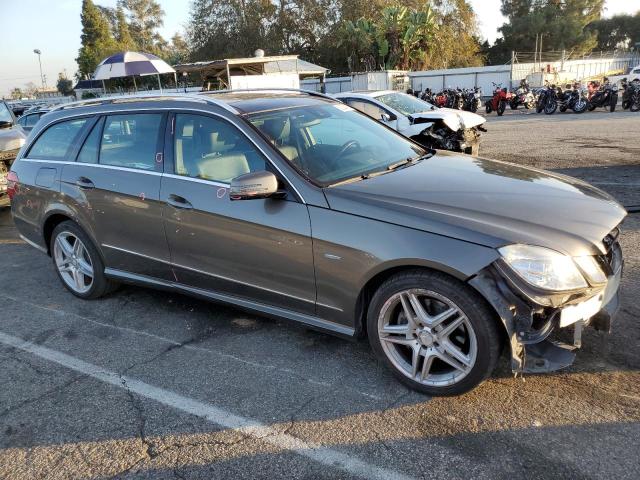 WDDHH8JB8CA597395 - 2012 MERCEDES-BENZ E 350 4MATIC WAGON GRAY photo 4