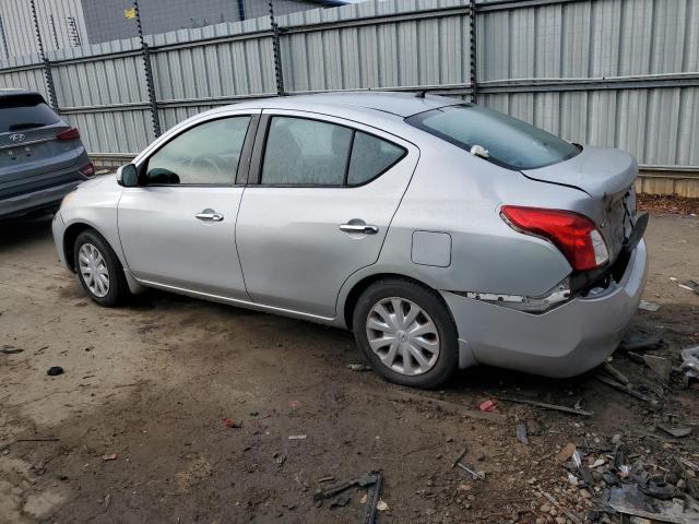 3N1CN7AP3CL893018 - 2012 NISSAN VERSA S SILVER photo 2