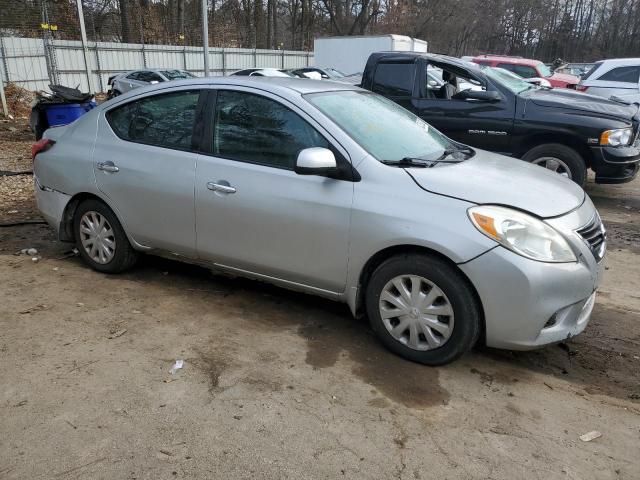 3N1CN7AP3CL893018 - 2012 NISSAN VERSA S SILVER photo 4