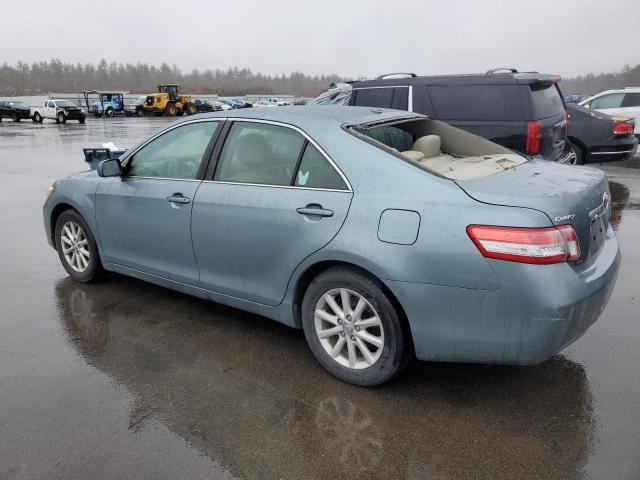 4T4BF3EK1BR105047 - 2011 TOYOTA CAMRY BASE BLUE photo 2