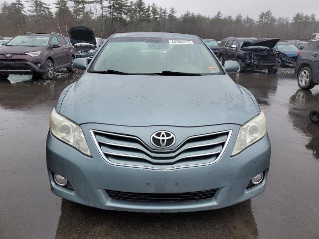 4T4BF3EK1BR105047 - 2011 TOYOTA CAMRY BASE BLUE photo 5