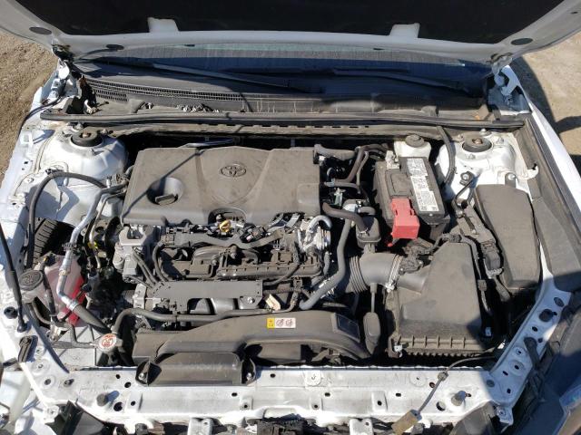 4T1G11AK3NU622329 - 2022 TOYOTA CAMRY SE WHITE photo 11