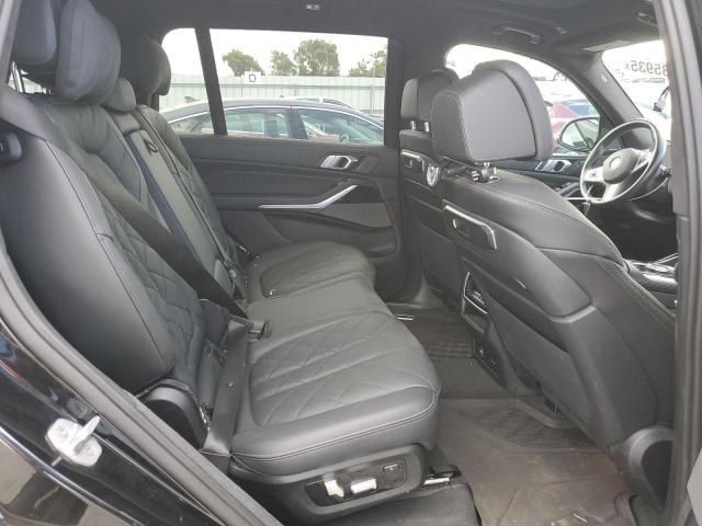 5UX23EM01R9V13269 - 2024 BMW X7 XDRIVE40I BLACK photo 11