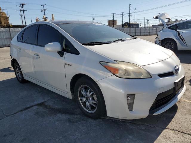 JTDKN3DU0D5661643 - 2013 TOYOTA PRIUS Weiß Foto 4