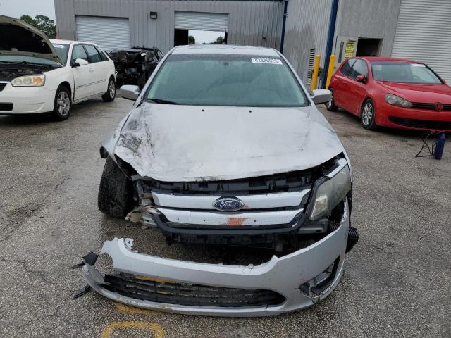 3FAHP0HA8AR138808 - 2010 FORD FUSION SE SILVER photo 5