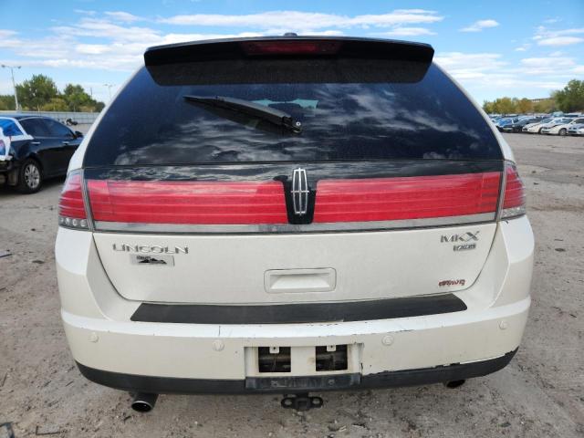 2LMDJ8JC9ABJ31126 - 2010 LINCOLN MKX WHITE photo 6