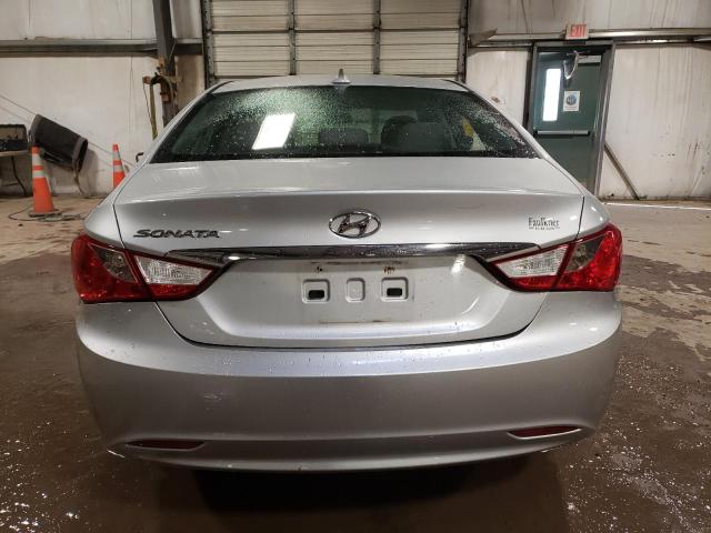 5NPEB4AC9CH490610 - 2012 HYUNDAI SONATA GLS SILVER photo 6