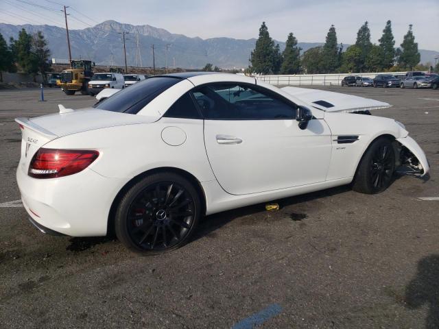 WDDPK6GA0JF151144 - 2018 MERCEDES-BENZ SLC 43 AMG WHITE photo 3