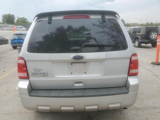 1FMCU9D72BKB44441 - 2011 FORD ESCAPE XLT SILVER photo 6