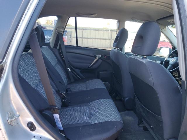 JTEHD20V040035539 - 2004 TOYOTA RAV4 SILVER photo 11