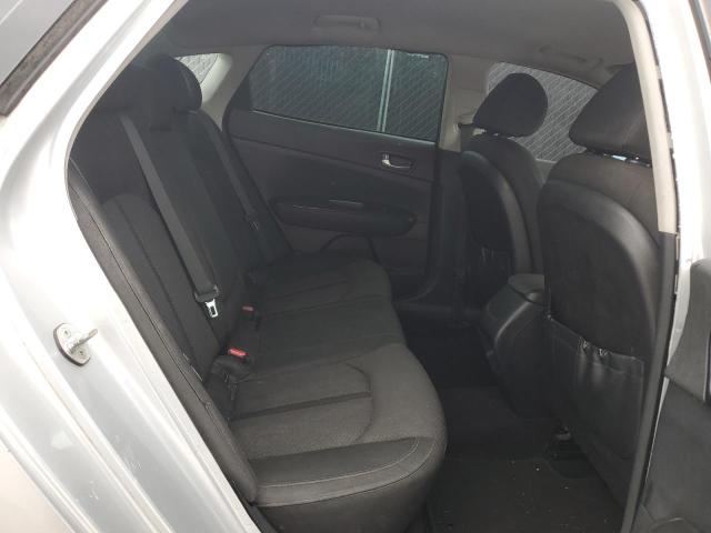 5XXGT4L30GG001483 - 2016 KIA OPTIMA LX SILVER photo 10