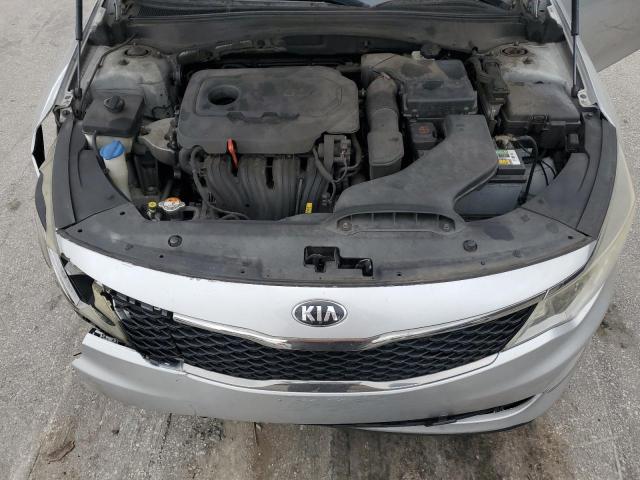 5XXGT4L30GG001483 - 2016 KIA OPTIMA LX SILVER photo 11