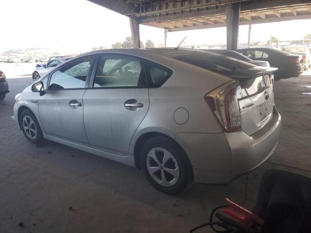 JTDKN3DU2F0485307 - 2015 TOYOTA PRIUS SILVER photo 2